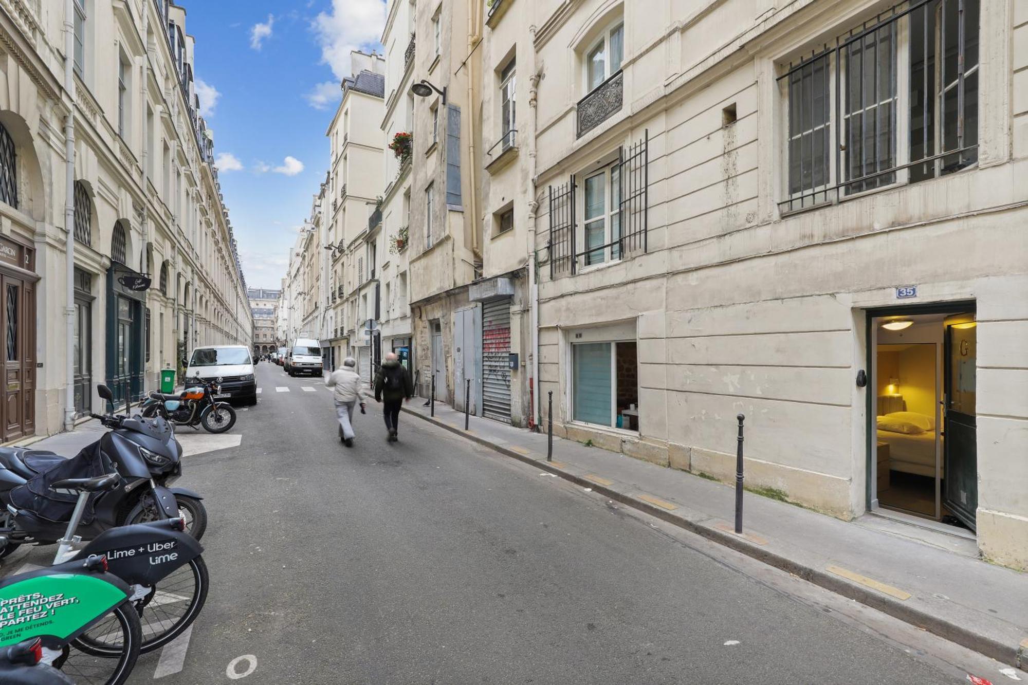 Lavie Maison Face Palais Royal Paris Exterior photo